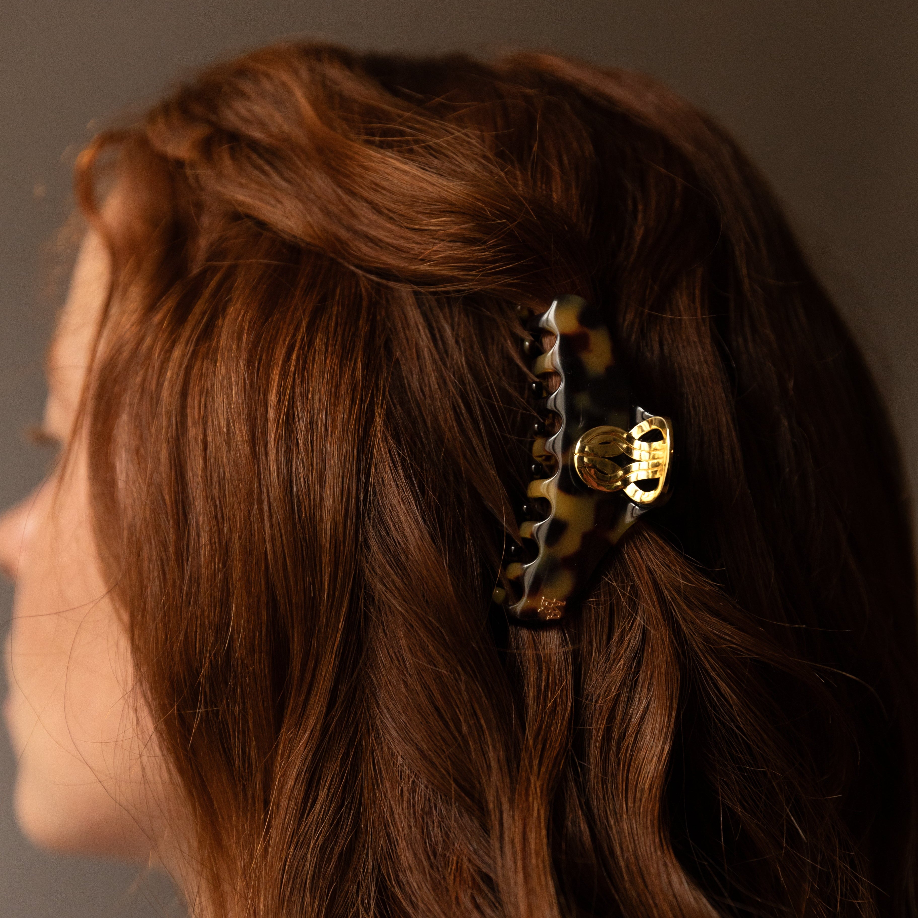 KNOT CLAW M バンスクリップ(キベッコウ)