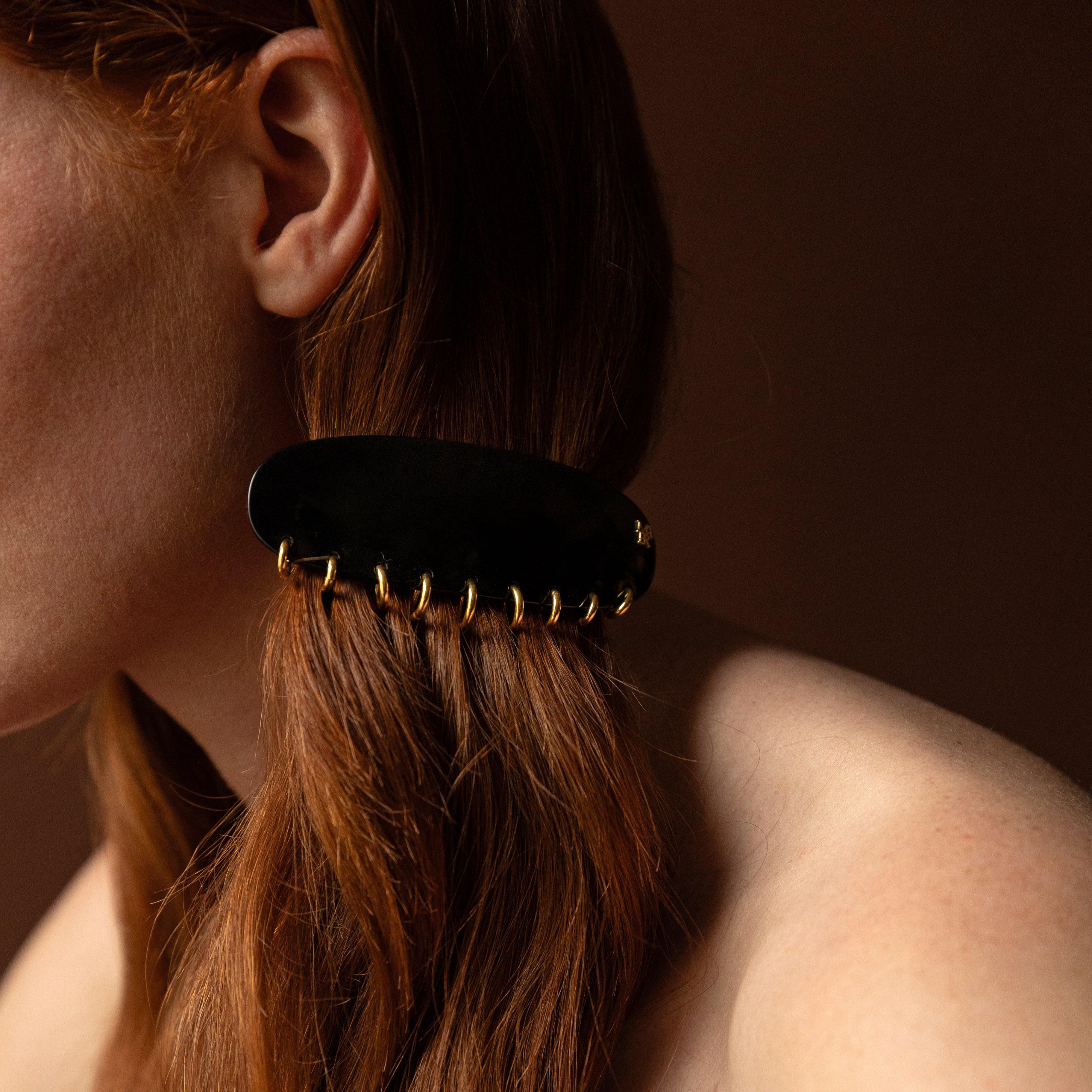 PIERCING CLIP M バレッタ(ブラック)